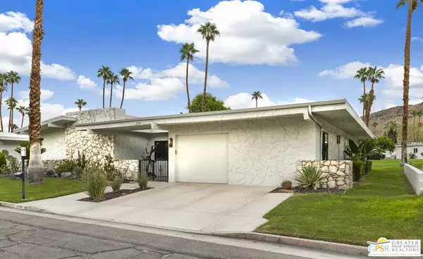 Palm Springs, CA 92264,2194 S La Paz Way