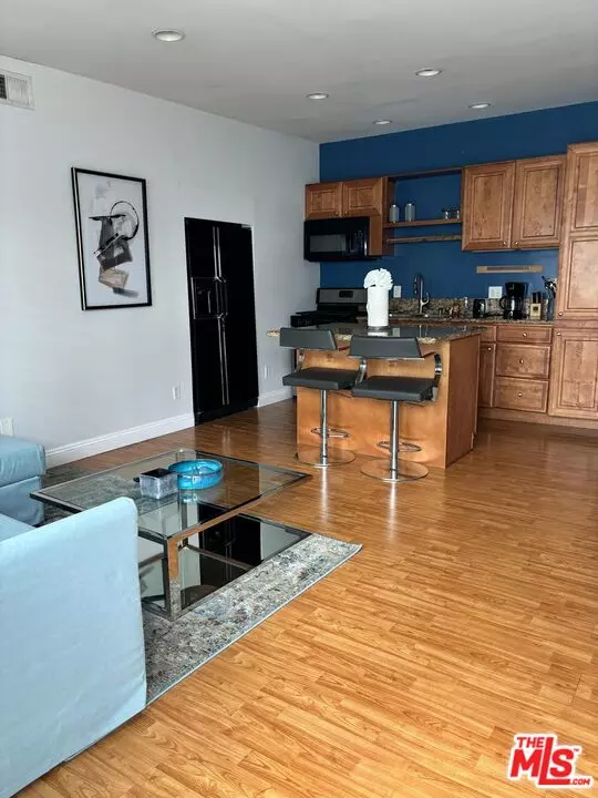 11601 Moorpark St, North Hollywood, CA 91602