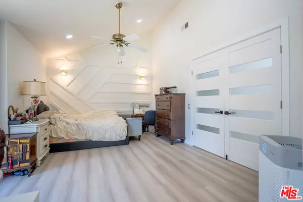 La Mirada, CA 90638,12203 Santa Gertrudes Ave #64