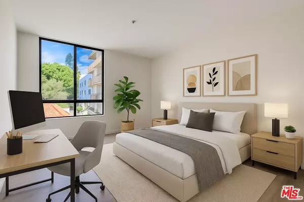 Los Angeles, CA 90046,7320 Hawthorn Ave #207