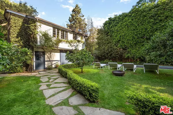 Santa Monica, CA 90402,20 Latimer Rd