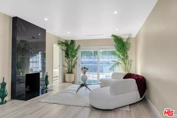 Los Angeles, CA 90034,3500 Tuller Ave