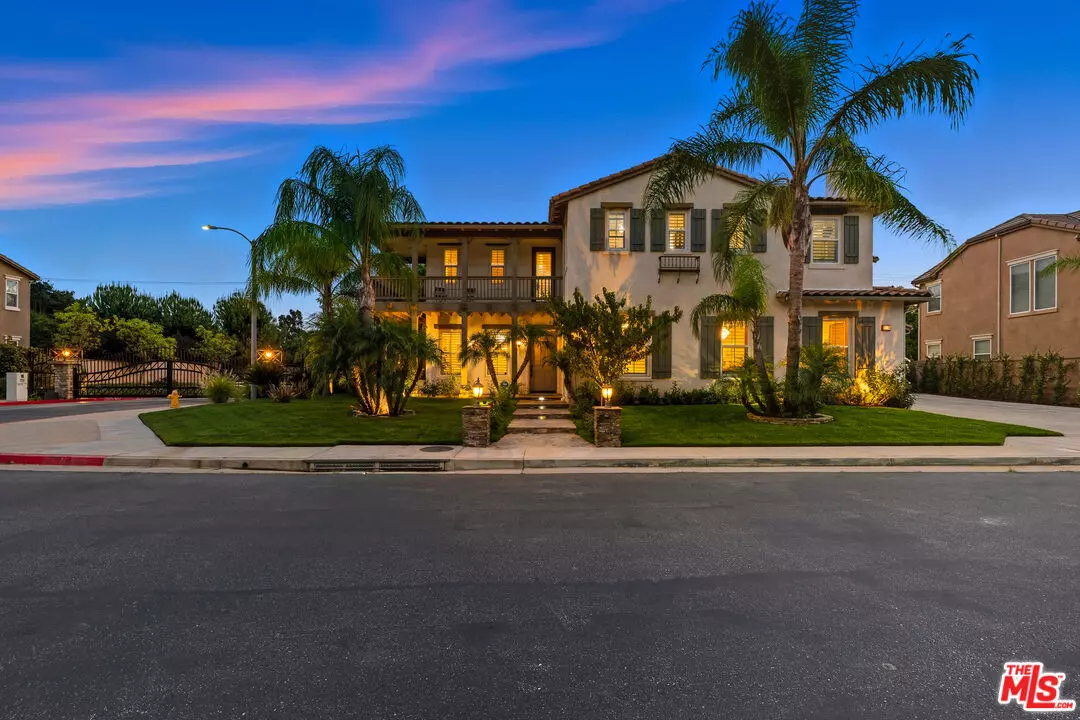 Chatsworth, CA 91311,22074 Sagebrook Rd