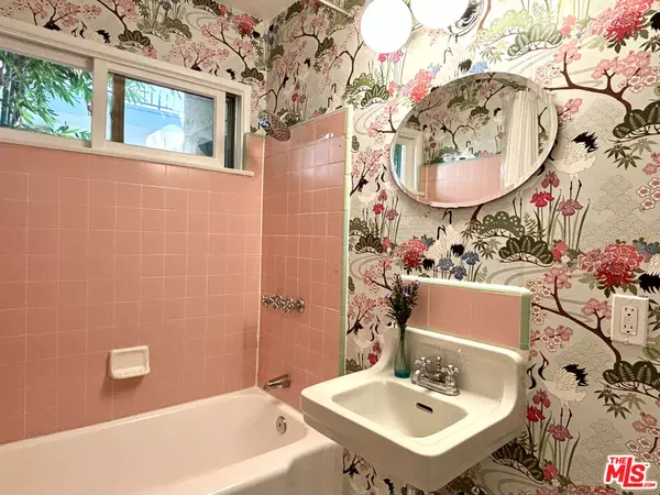 1325 Washington Ave #B, Santa Monica, CA 90403