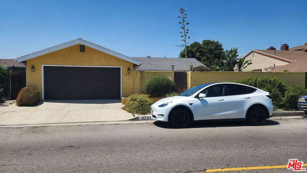 4701 Don Miguel Dr, Los Angeles, CA 90008