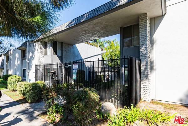5500 Ackerfield Ave #104, Long Beach, CA 90805