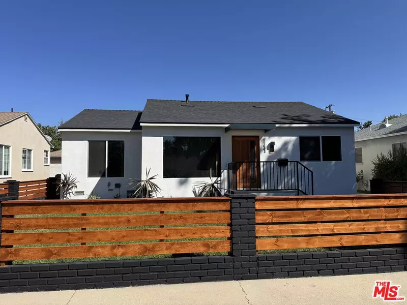 17643 Haynes St, Van Nuys, CA 91406