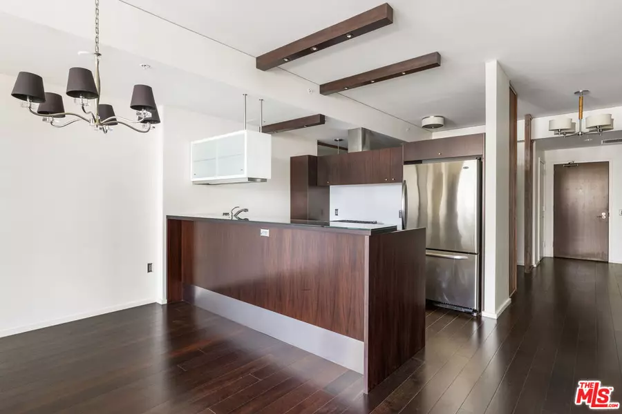 1155 S Grand Ave #912, Los Angeles, CA 90015