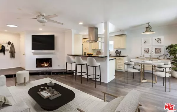 1048 9th St #5, Santa Monica, CA 90403