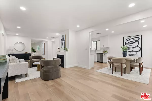 Los Angeles, CA 90045,6027 W 76th St