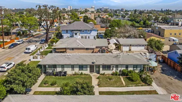 1512 W 5th St, Santa Ana, CA 92703