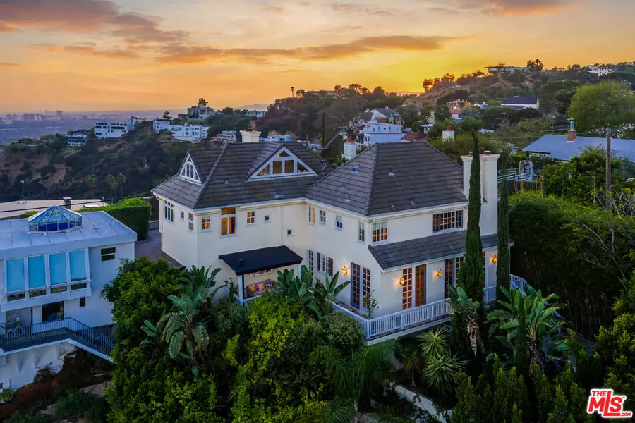 8847 Appian Way, Los Angeles, CA 90046