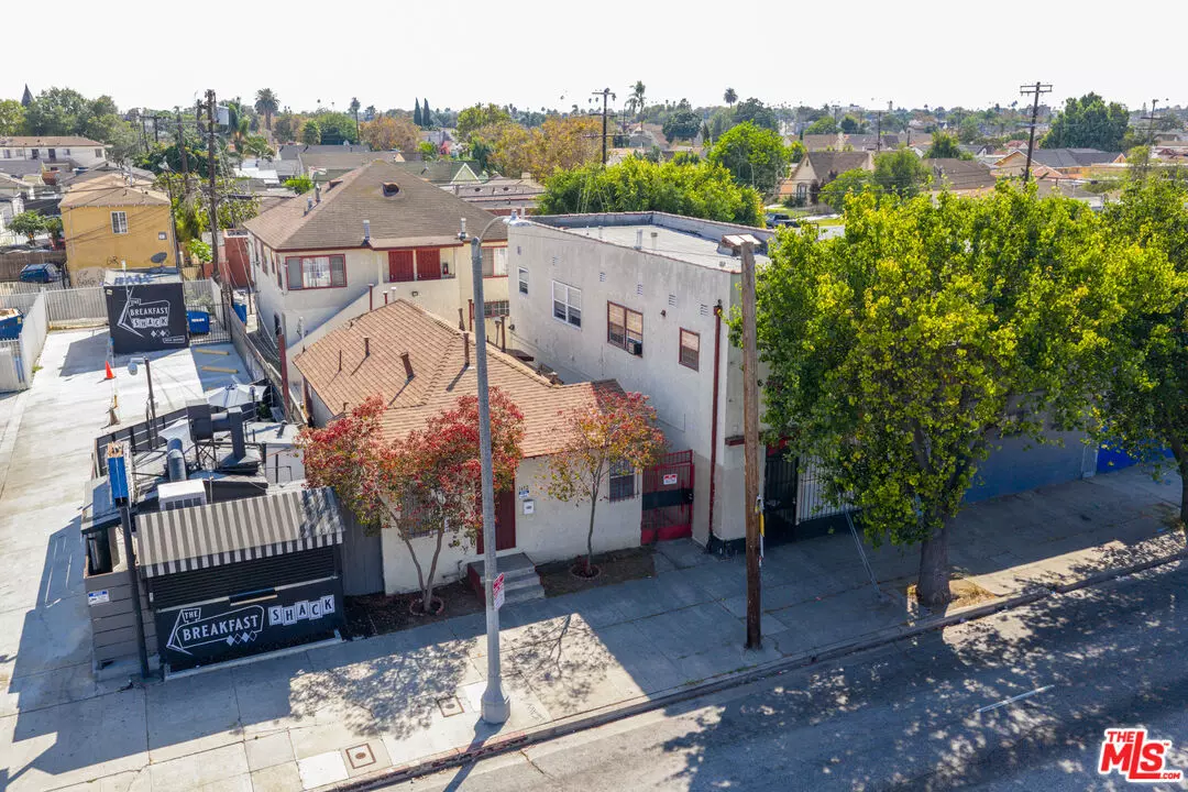 Los Angeles, CA 90047,1412 W Florence Ave