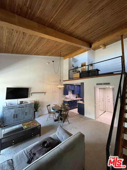 5460 White Oak Ave #C334, Encino, CA 91316