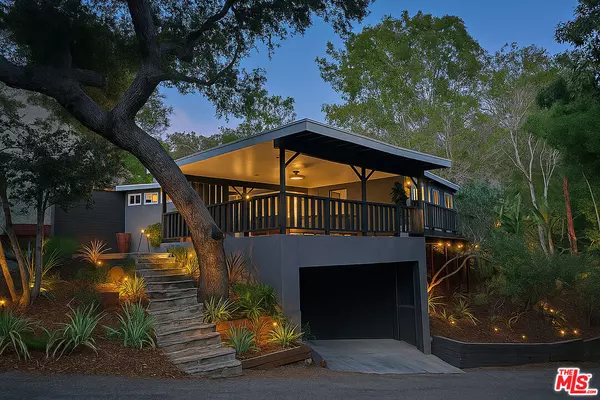 2701 Jalmia Dr, Los Angeles, CA 90046