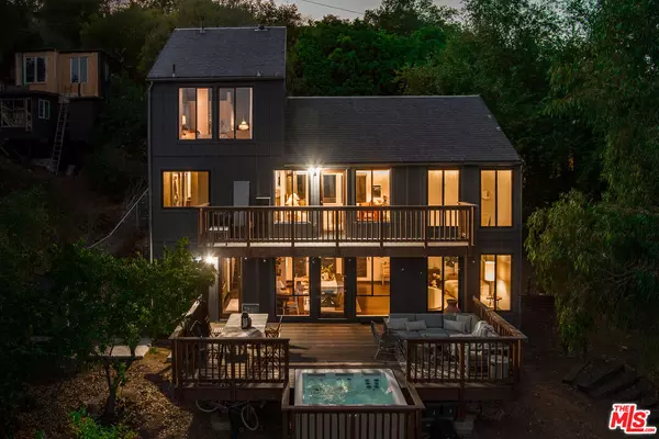 Topanga, CA 90290,19816 Grand View Dr