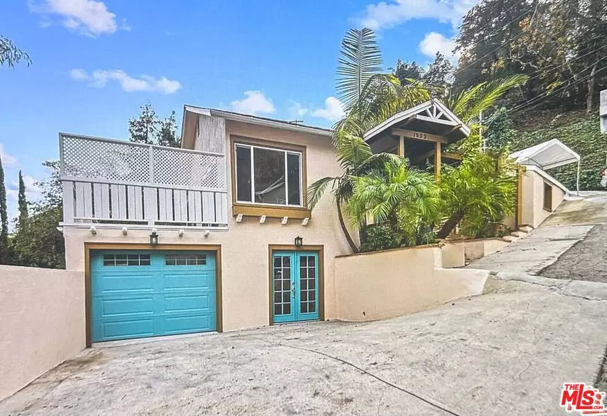 1552 Crater Ln, Los Angeles, CA 90077