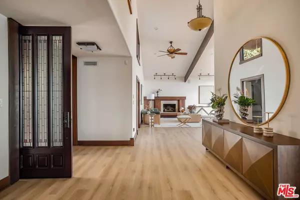 Pacific Palisades, CA 90272,620 Resolano Dr