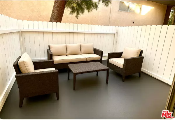 719 N Eucalyptus Ave #7A, Inglewood, CA 90302