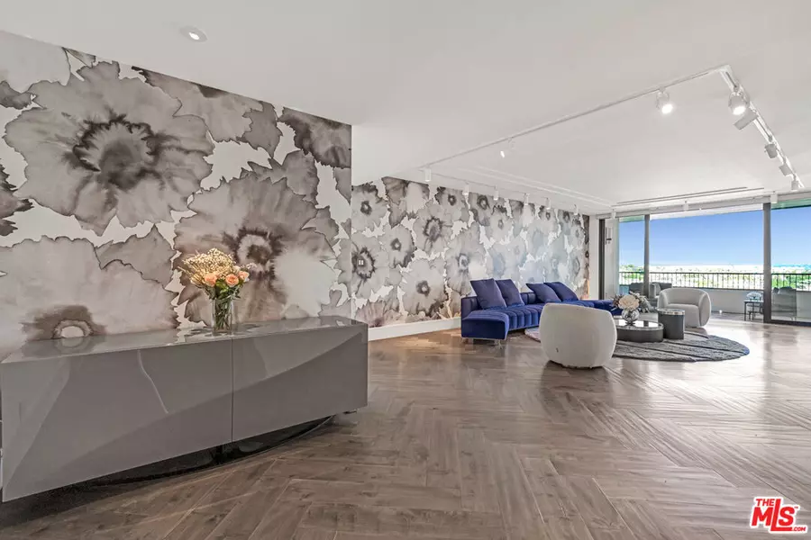 1100 Alta Loma Rd #1404, West Hollywood, CA 90069