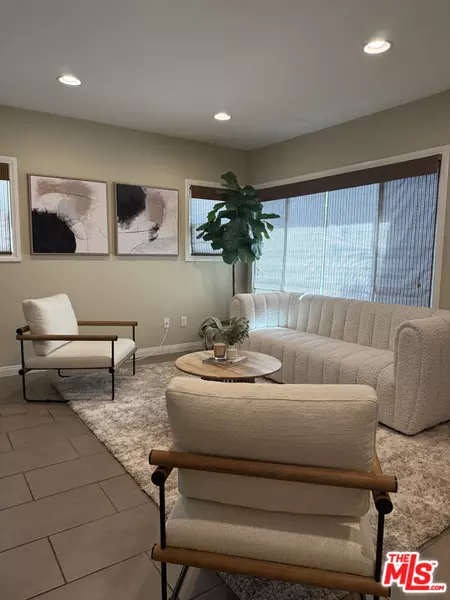 5913 Fountain Ave, Los Angeles, CA 90028
