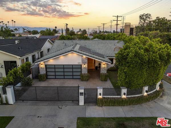 Valley Village, CA 91607,5202 Beeman Ave