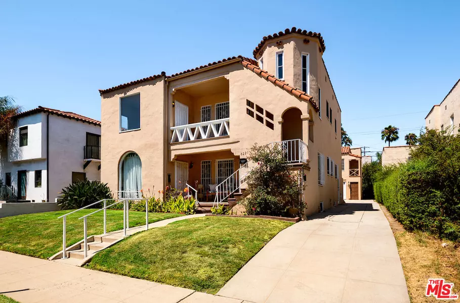 8221 W 4th St, Los Angeles, CA 90048