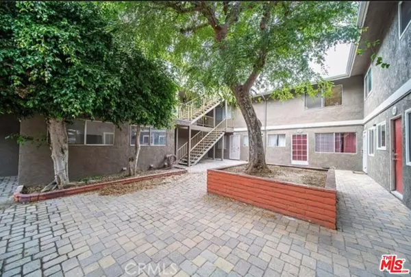 Long Beach, CA 90804,725 Coronado Ave #202