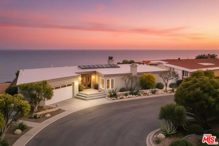 18244 Coastline Dr, Malibu, CA 90265
