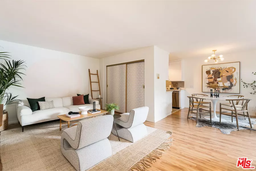 532 N Rossmore Ave #406, Los Angeles, CA 90004