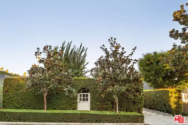West Hollywood, CA 90046,1438 N Orange Grove Ave