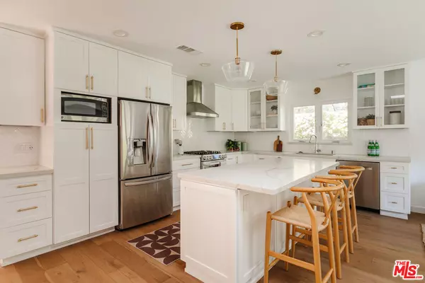 5116 Pickford Way, Culver City, CA 90230