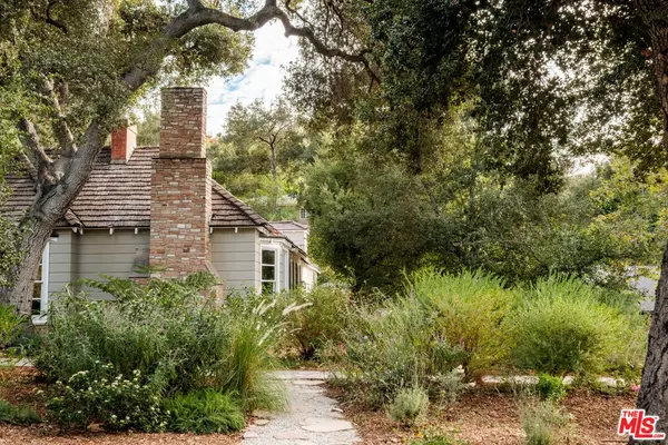 Glendale, CA 91206,2528 Sleepy Hollow Dr