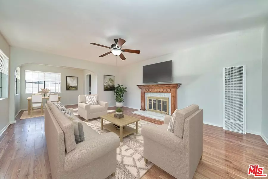 1569 W 218th St, Torrance, CA 90501