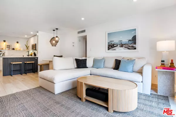 11750 W Sunset Blvd #407, Los Angeles, CA 90049