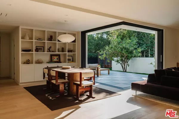 Los Angeles, CA 90027,2005 Ames St