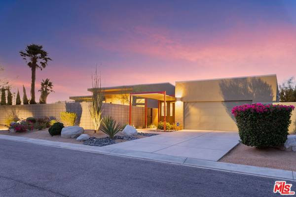 1090 Azure Ct, Palm Springs, CA 92262