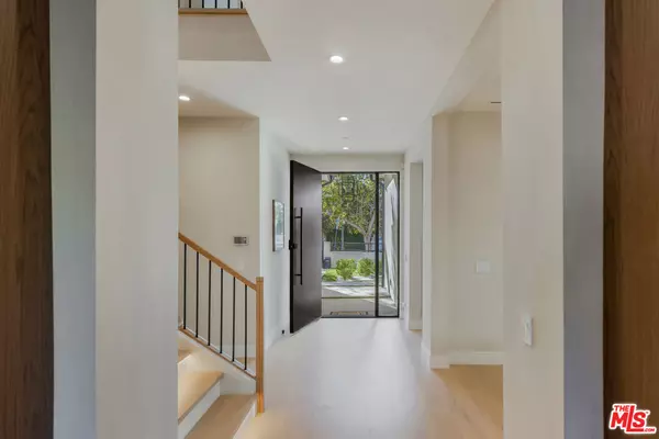 Sherman Oaks, CA 91423,4140 Sunnyslope Ave