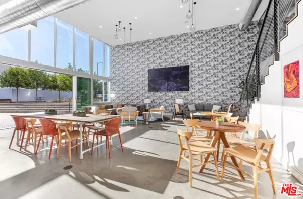 Marina Del Rey, CA 90292,13448 Beach Ave #PH7405