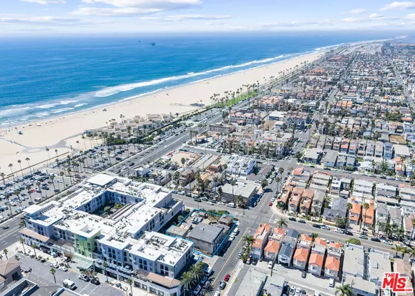 517 Walnut Ave, Huntington Beach, CA 92648