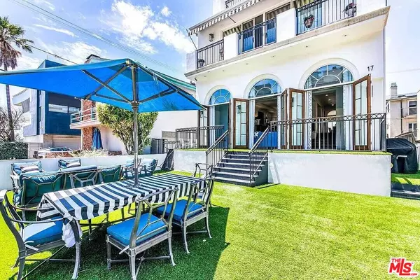 Marina Del Rey, CA 90292,17 Privateer St