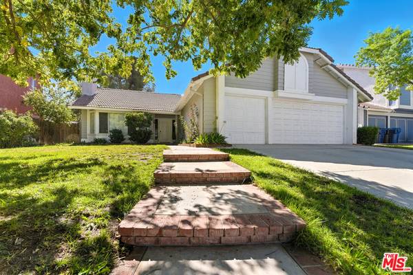 2048 E Avenue R10, Palmdale, CA 93550