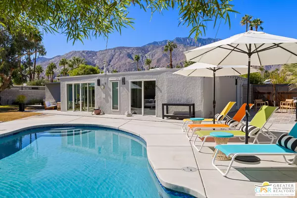Palm Springs, CA 92262,2164 N Berne Dr