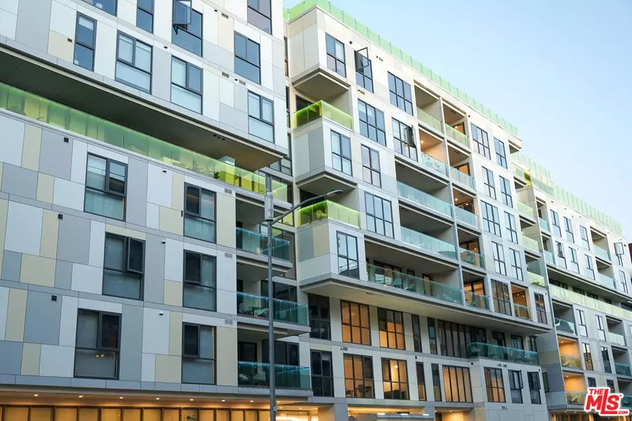 414 N Orange St #332, Glendale, CA 91203