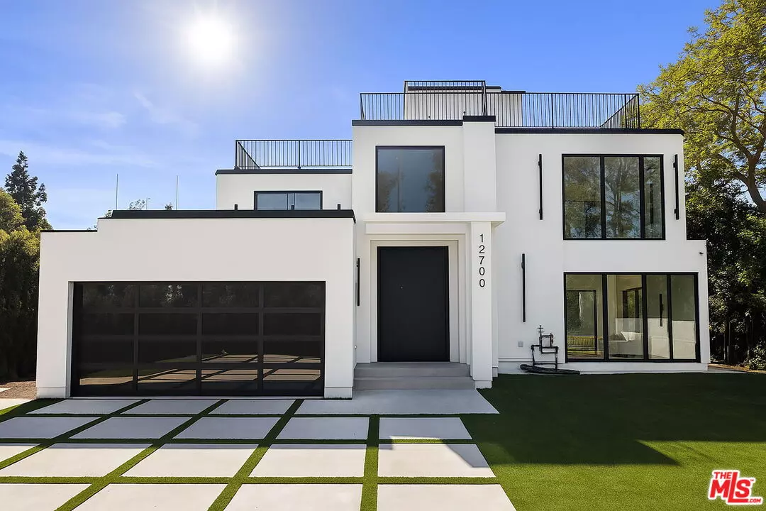 Los Angeles, CA 90049,12700 Montana Ave