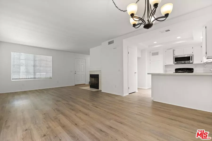 18850 Vista Del Canon #B, Newhall, CA 91321