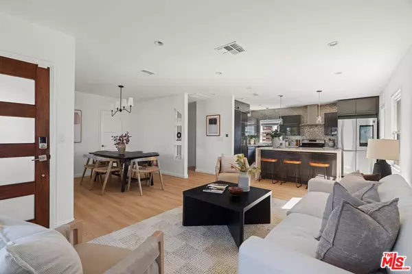 7832 Bleriot Ave, Los Angeles, CA 90045