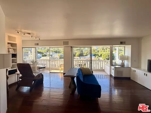 West Hollywood, CA 90069,999 N Doheny Dr #703