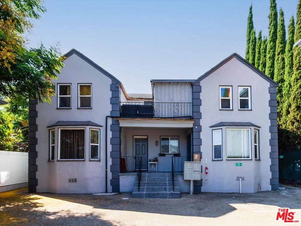 11472 VENTURA #B, Studio City, CA 91604