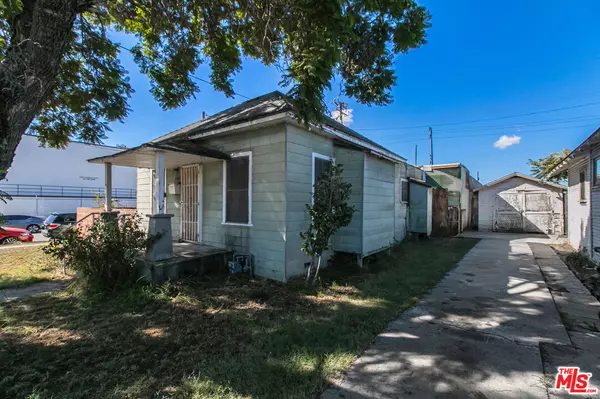 Huntington Park, CA 90255,6541 Regent St